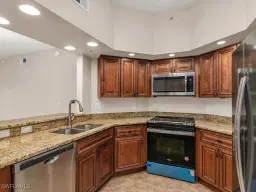 Picture of 1113 Winding Pines Cir 102, Cape Coral, FL 33909