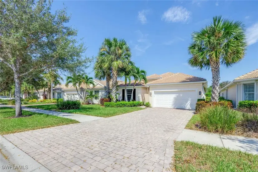Picture of 8590 Veronawalk Cir, Naples FL 34114