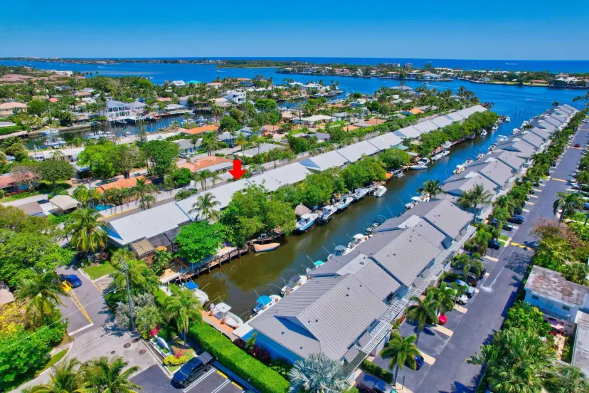 Picture of 626 Mariners Way, Boynton Beach FL 33435