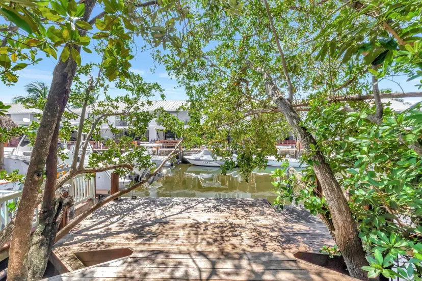 Picture of 626 Mariners Way, Boynton Beach FL 33435