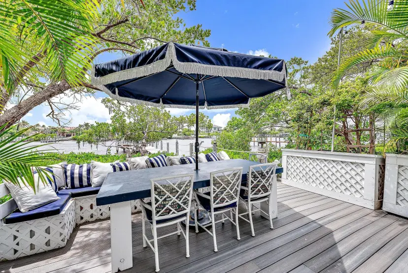 Picture of 3543 S Ocean Boulevard 107, South Palm Beach FL 33480