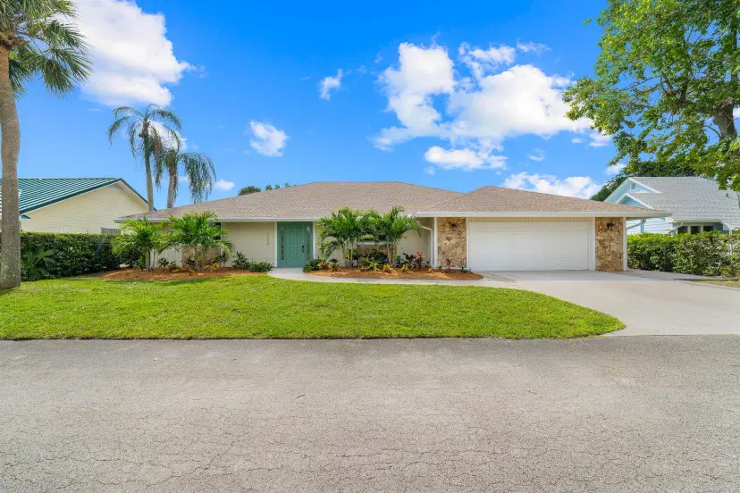 Picture of 9308 SE Island Place, Jupiter FL 33469
