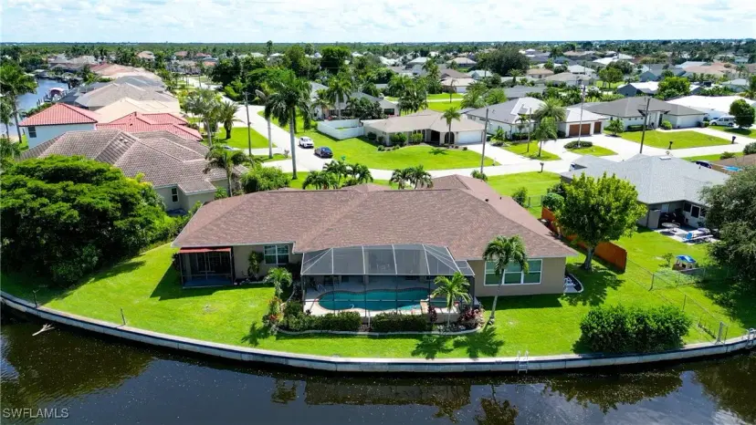Picture of 2118 SE 18Th Ave, Cape Coral FL 33990