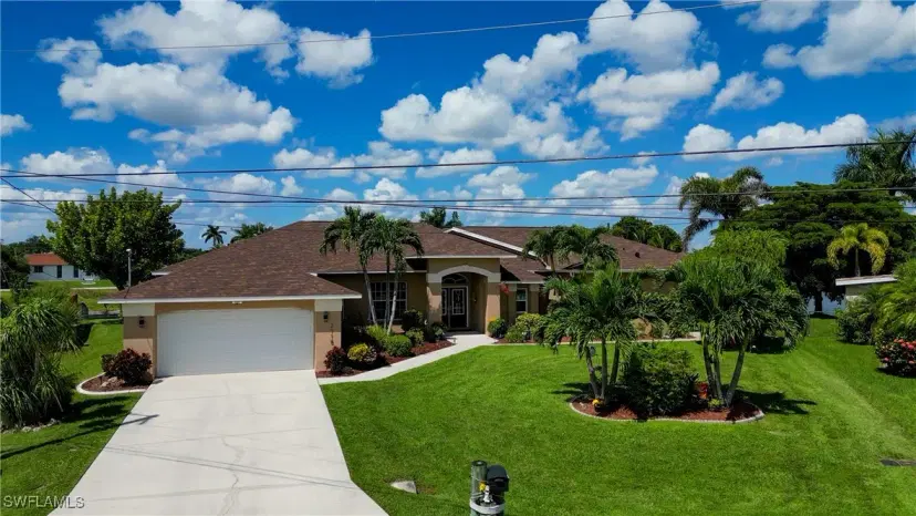Picture of 2118 SE 18Th Ave, Cape Coral FL 33990