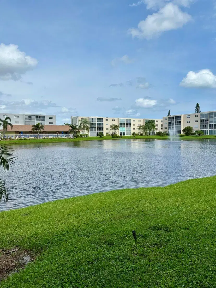 Picture of 325 SE 11Th Terrace 308, Dania Beach FL 33004