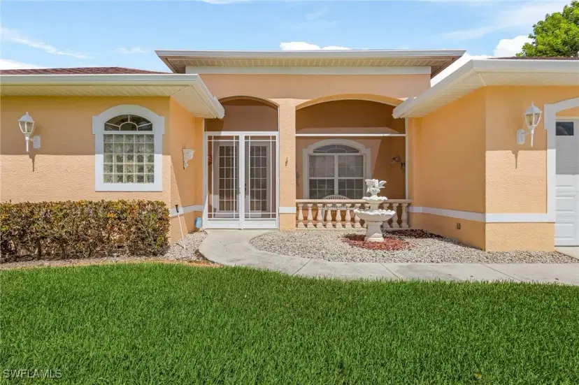 Picture of 1401 SW 52Nd Ln, Cape Coral FL 33914