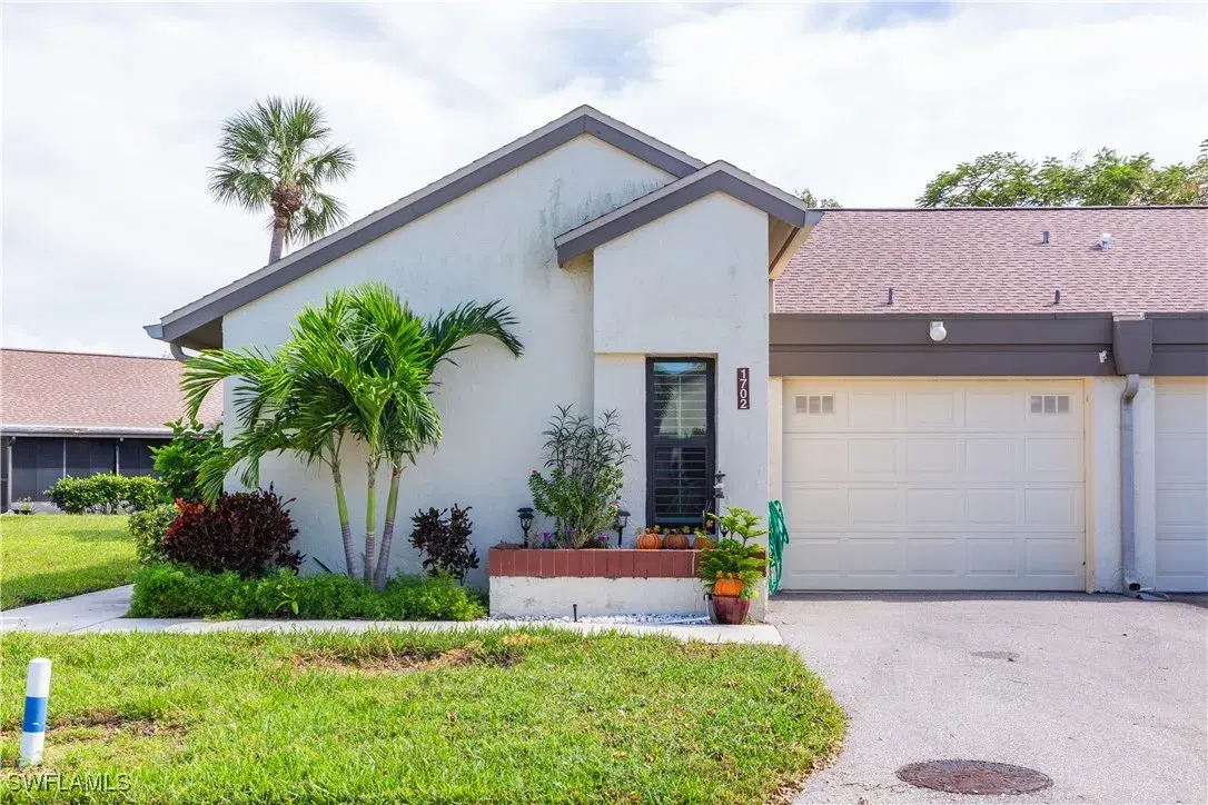 Picture of 1702 Bent Tree Cir, Fort Myers, FL 33907