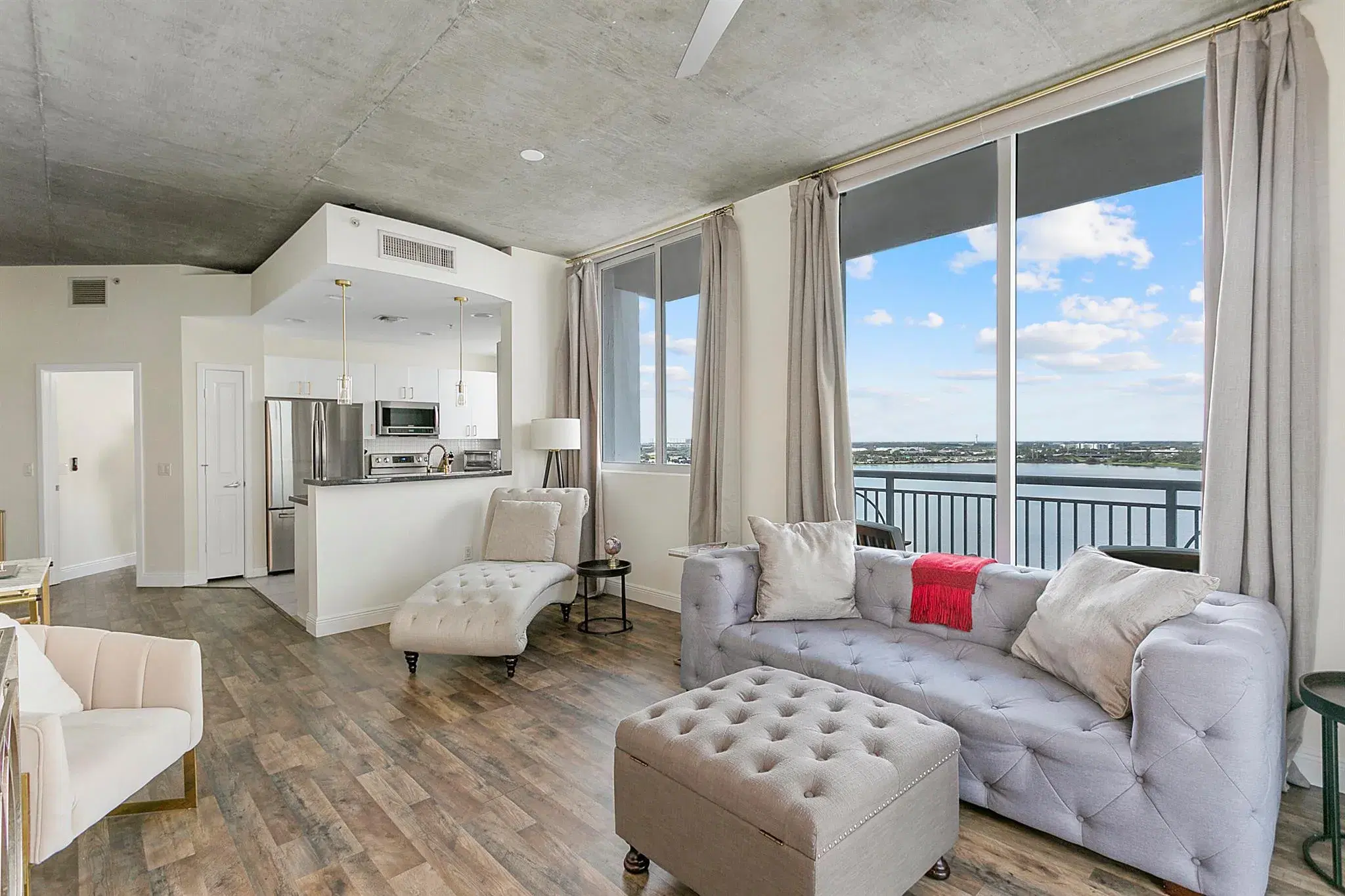 Picture of 300 S Australian Avenue 1007, West Palm Beach, FL 33401