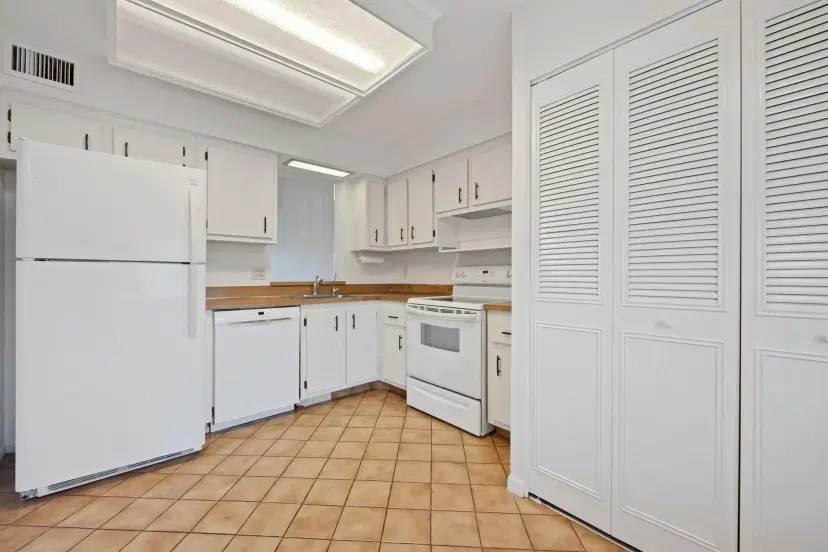 Picture of 6650 S Oriole Boulevard 4050, Delray Beach FL 33446