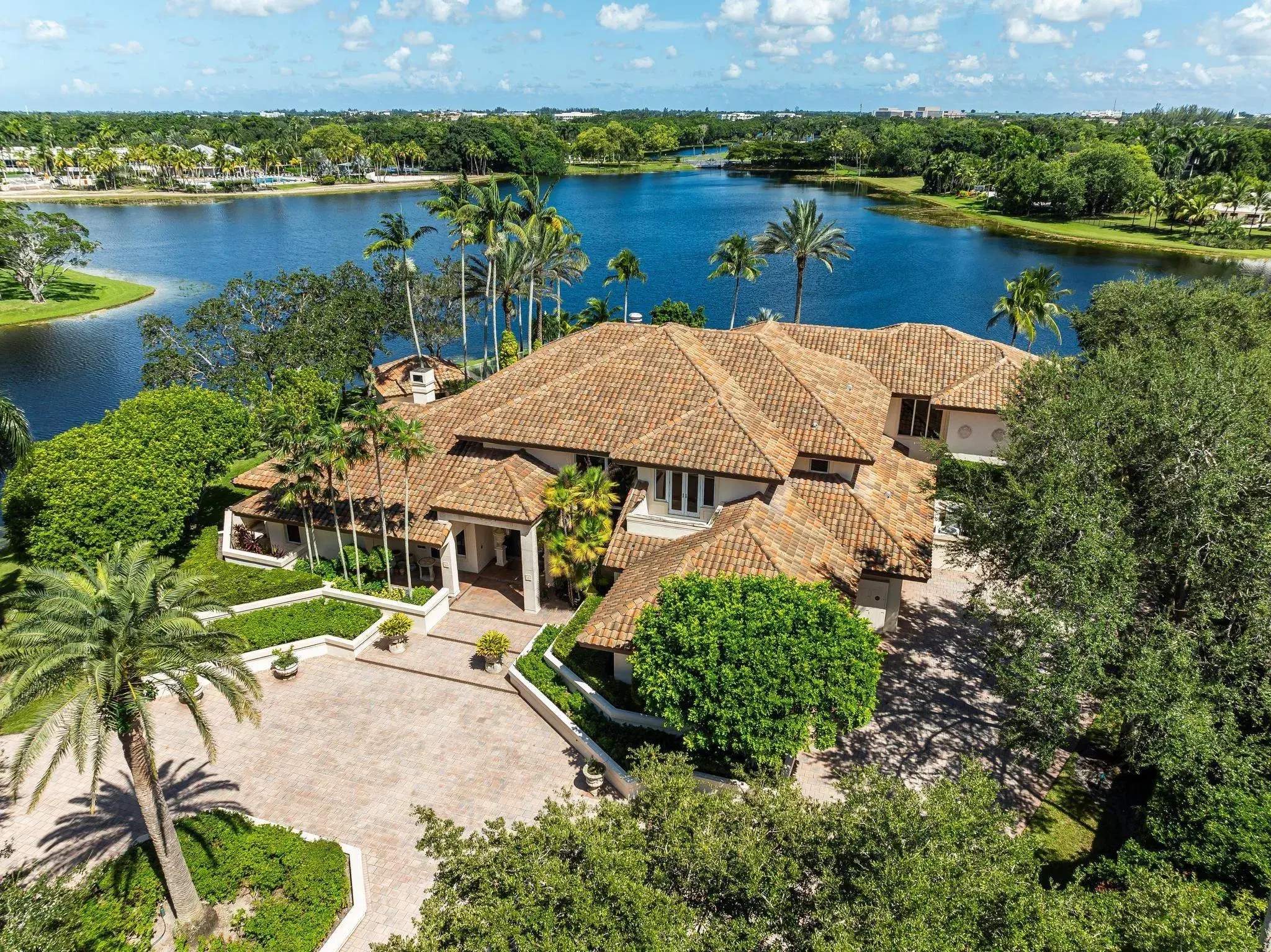 Picture of 2696 Boot Ln, Weston, FL 33331