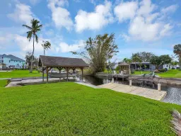 Picture of 6179 Island Park Ct, Fort Myers, FL 33908