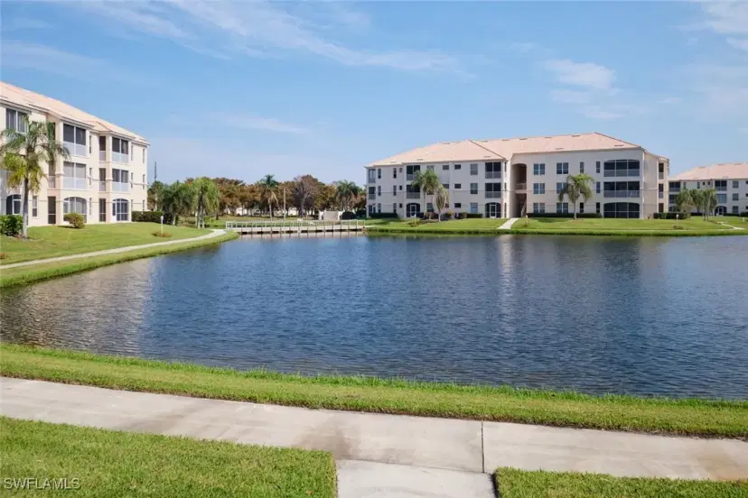 Picture of 9160 Southmont Cv 102, Fort Myers FL 33908