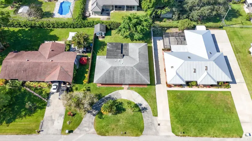 Picture of 534 E Del Monte Avenue, Clewiston FL 33440