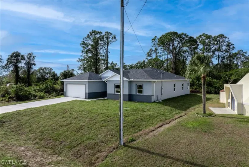 Picture of 164 Thornton Ave S, Lehigh Acres FL 33974