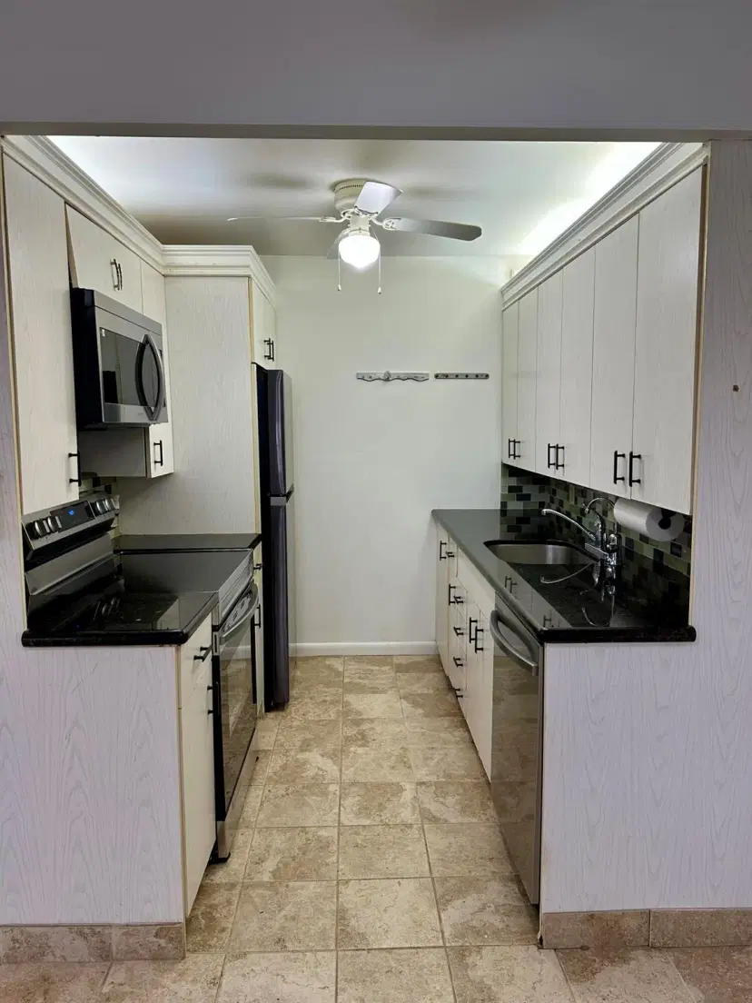 Picture of 1021 Guildford B 1021, Boca Raton FL 33434