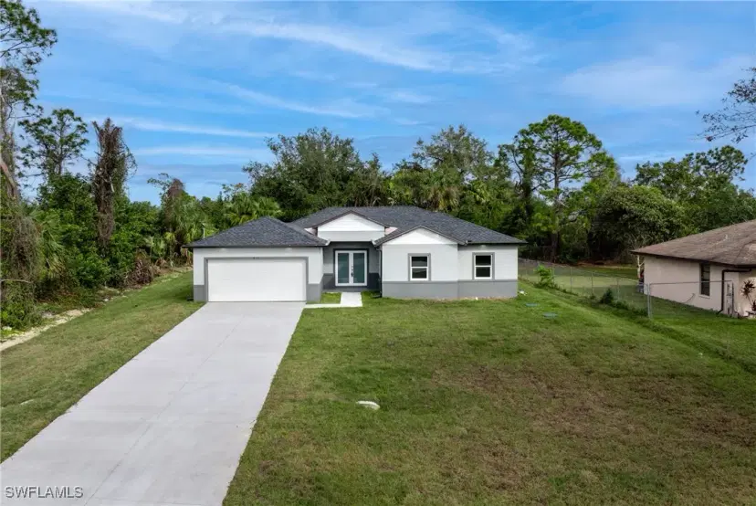 Picture of 815 Sentinela Blvd, Lehigh Acres FL 33974