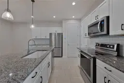 Picture of 13010 Pembroke Dr, Naples, FL 34105