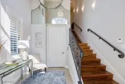 Picture of 575 Avellino Isles Cir 202, Naples, FL 34119