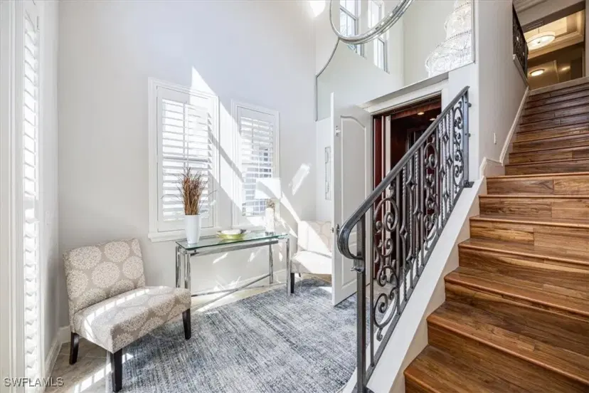 Picture of 575 Avellino Isles Cir 202, Naples FL 34119