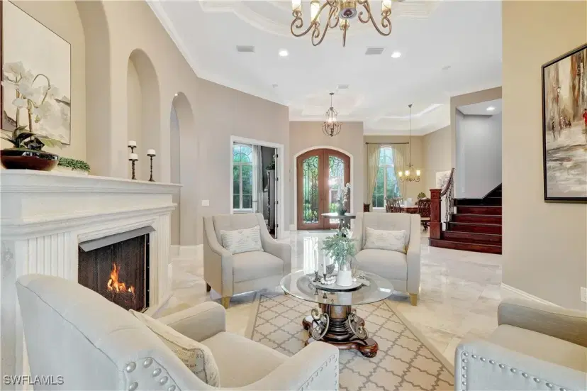 Picture of 1330 Marlin Dr, Naples FL 34102
