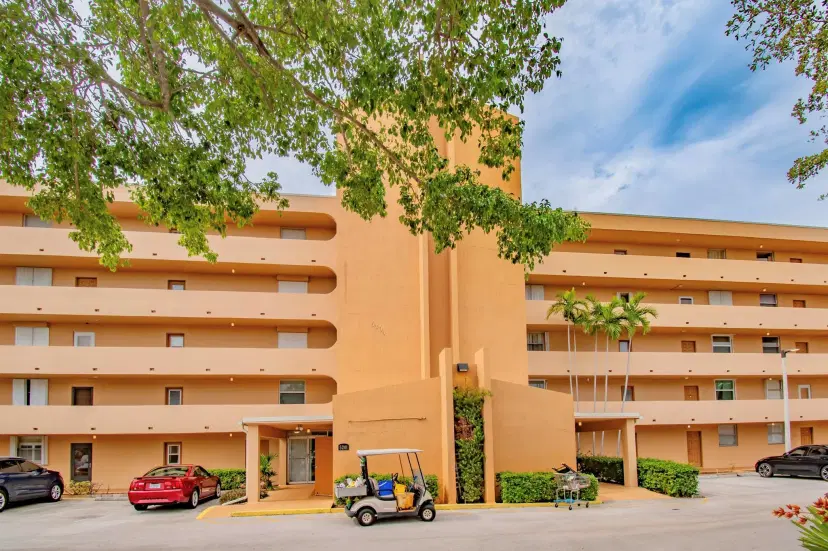 Picture of 5201 NW 2Nd Avenue 2090, Boca Raton FL 33487