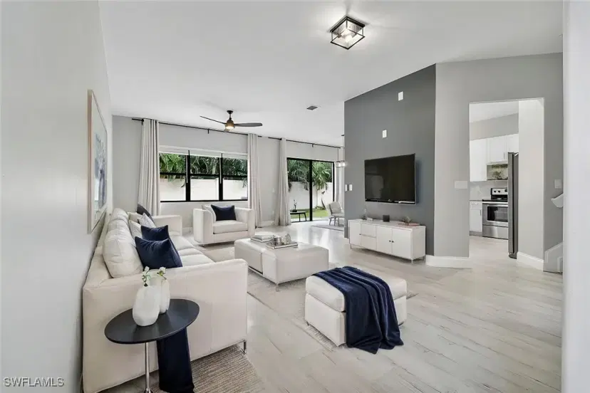 Picture of 8813 Madrid Cir, Naples FL 34104