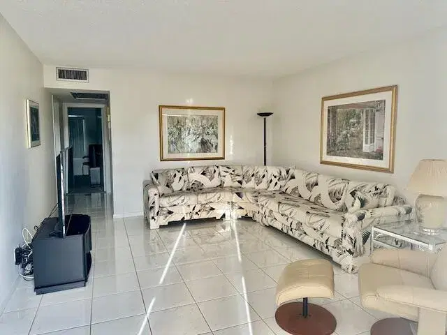 Picture of 115 Preston C, Boca Raton FL 33434