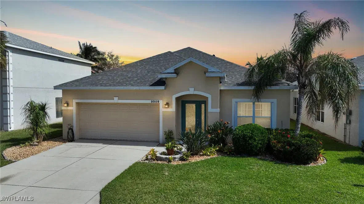 Picture of 9909 Gladiolus Preserve Cir, Fort Myers, FL 33908