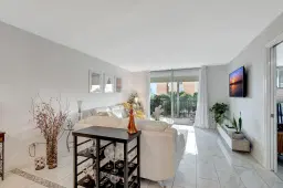 Picture of 720 E Ocean Avenue 303, Boynton Beach, FL 33435