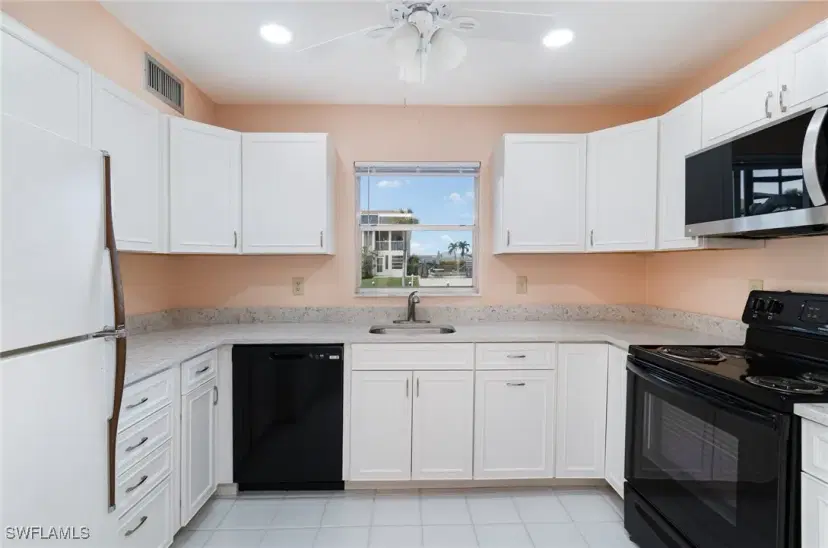 Picture of 4912 Vincennes St 101, Cape Coral FL 33904
