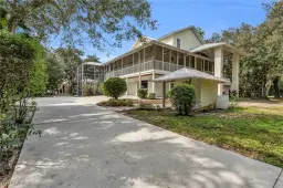 Picture of 685 11Th St Nw, Naples, FL 34120