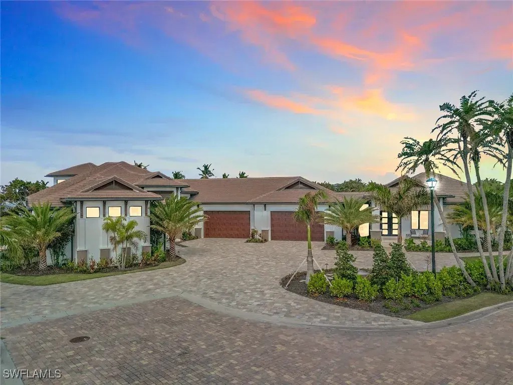 Picture of 14201 Bay Dr, Fort Myers, FL 33919