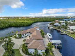Picture of 14201 Bay Dr, Fort Myers, FL 33919