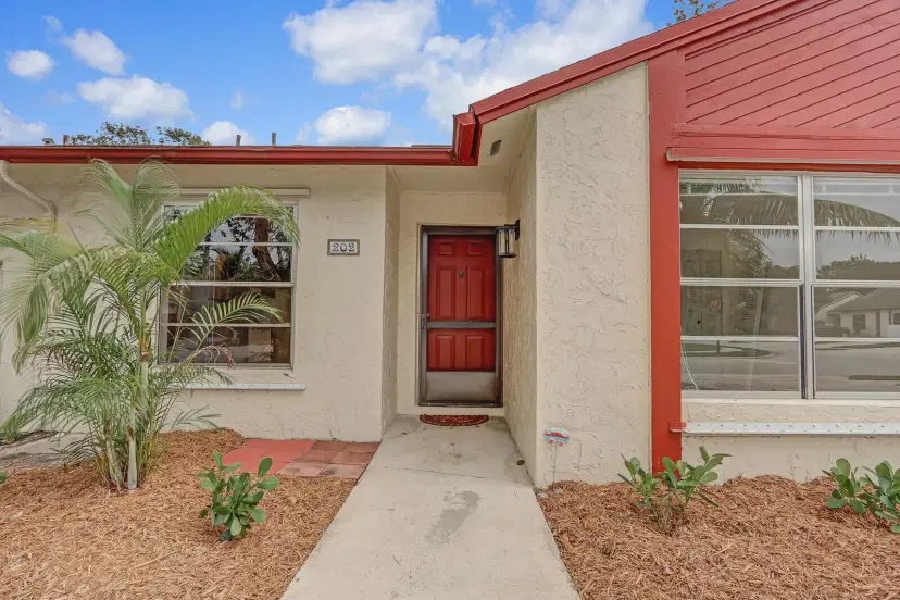 Picture of 202 Palmetto Court, Jupiter FL 33458