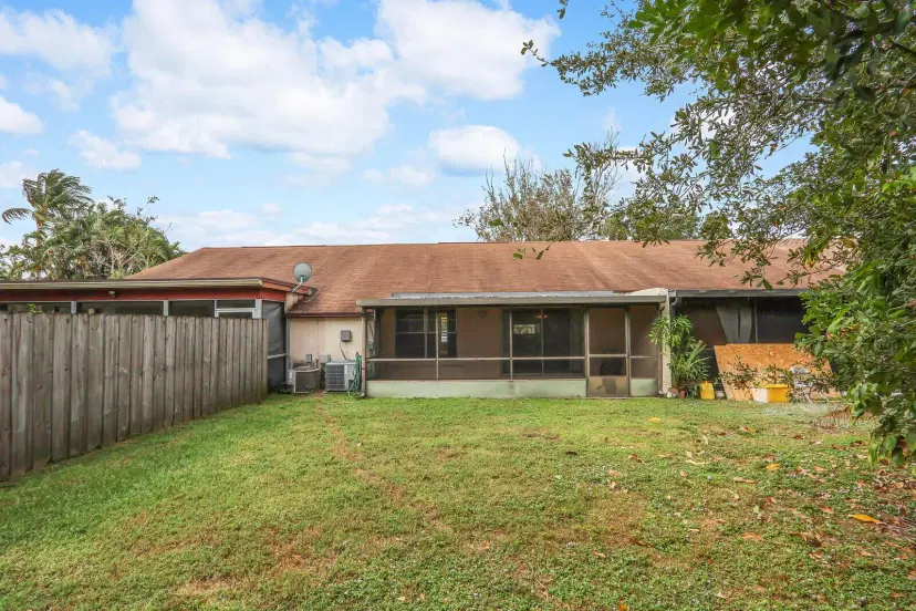 Picture of 202 Palmetto Court, Jupiter FL 33458