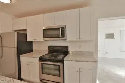Picture of 202 Alabama Ct, Lehigh Acres, FL 33936