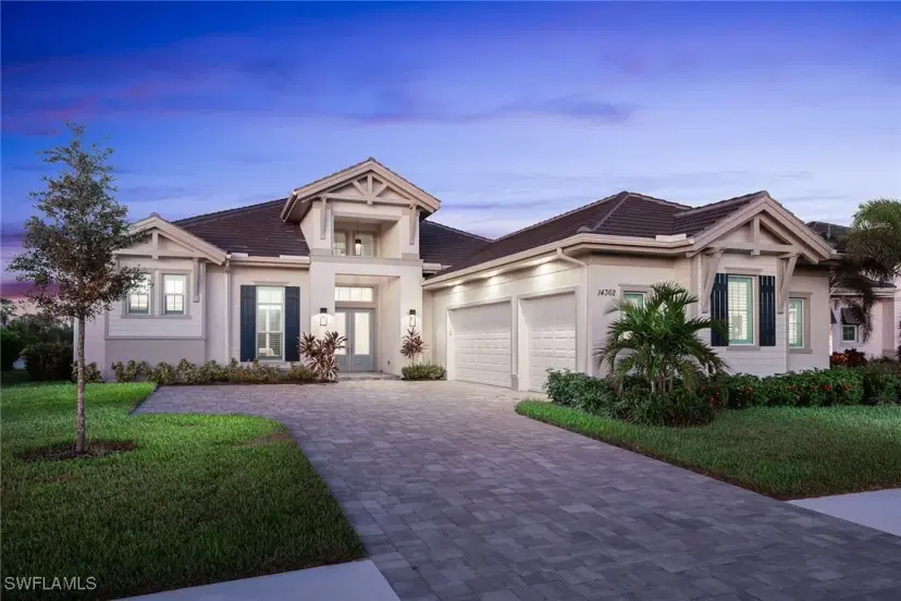 Picture of 14362 Laguna Springs Ln, Naples FL 34114