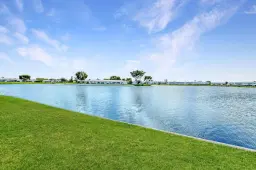 Picture of 1112 Lake Terrace 202, Boynton Beach, FL 33426