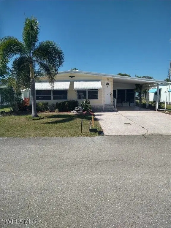 Picture of 851 Holly Berry Ct, North Fort Myers FL 33917