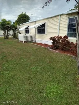 Picture of 851 Holly Berry Ct, North Fort Myers, FL 33917
