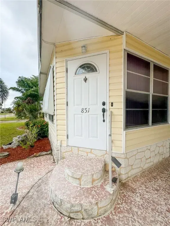 Picture of 851 Holly Berry Ct, North Fort Myers FL 33917