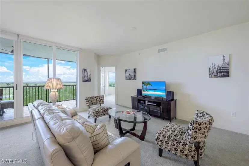 Picture of 1065 Borghese Ln 704, Naples FL 34114