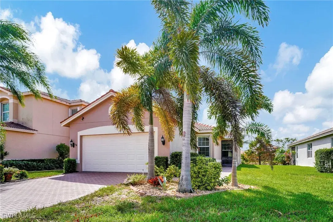 Picture of 10430 Spruce Pine Ct, Fort Myers, FL 33913