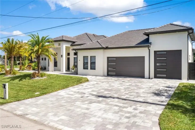 Picture of 455 SE 17Th Ave, Cape Coral FL 33990