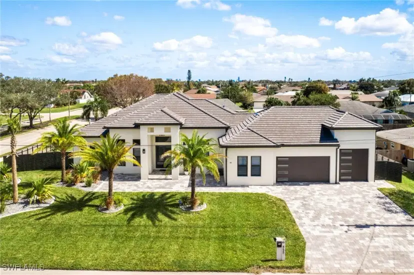 Picture of 455 SE 17Th Ave, Cape Coral FL 33990