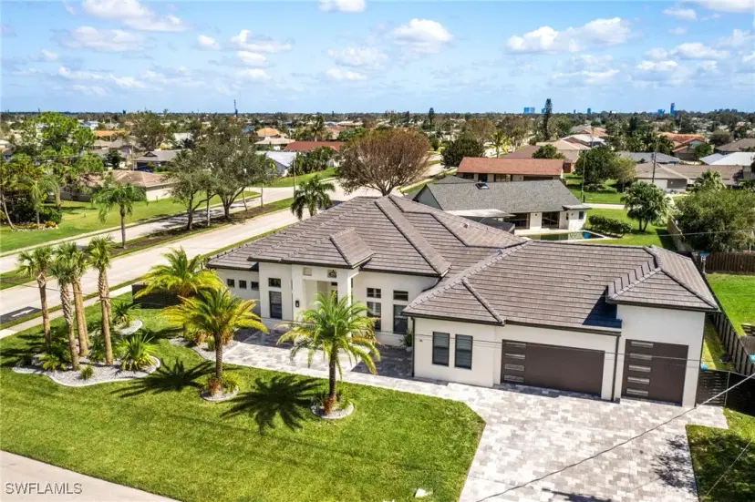 Picture of 455 SE 17Th Ave, Cape Coral FL 33990