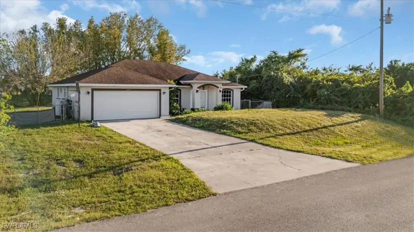 Picture of 234 Pullman St, Lehigh Acres FL 33974