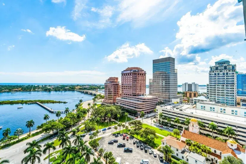 Picture of 529 S Flagler Drive 17G, West Palm Beach FL 33401