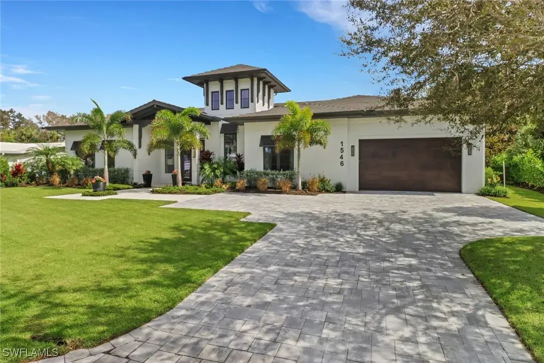 Picture of 1546 Mandarin Rd, Naples, FL 34102