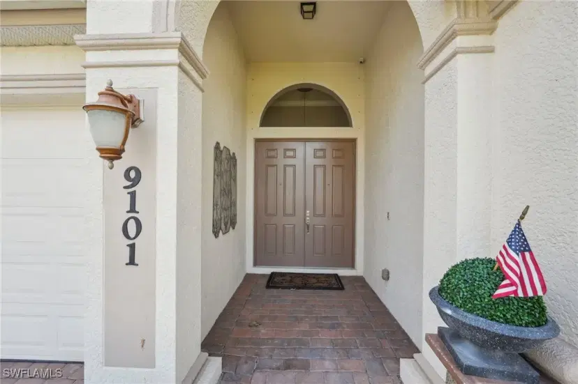Picture of 9101 Spanish Moss Way, Bonita Springs FL 34135